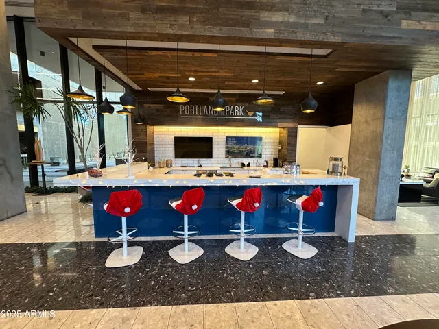 $3,499 | 200 West Portland Street, Unit 426, Phoenix, AZ 85003