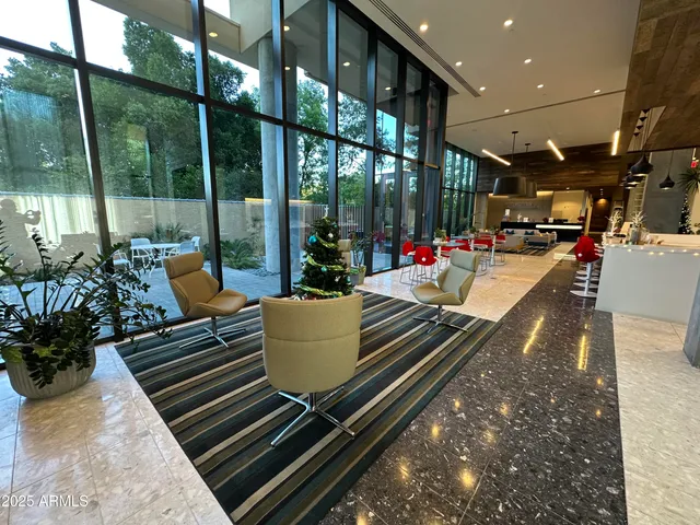 $3,499 | 200 West Portland Street, Unit 426, Phoenix, AZ 85003