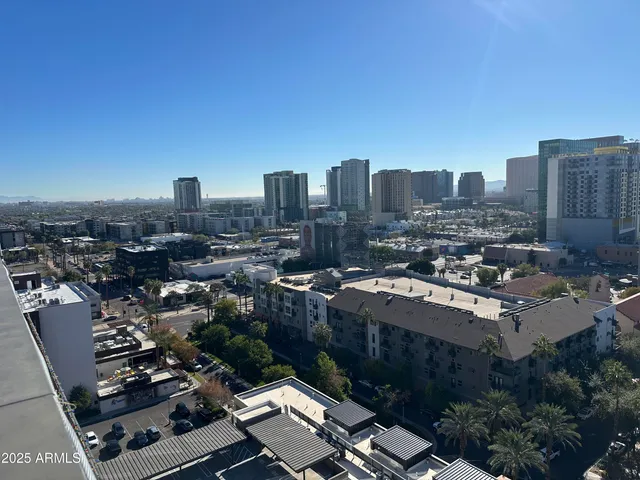 $3,499 | 200 West Portland Street, Unit 426, Phoenix, AZ 85003