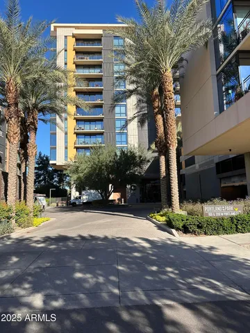 $3,499 | 200 West Portland Street, Unit 426, Phoenix, AZ 85003