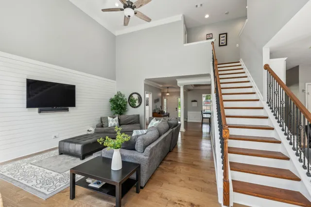 $695,000 | 1308 Beech Hollow Drive, Nashville, TN 37211