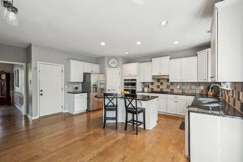 $695,000 | 1308 Beech Hollow Drive, Nashville, TN 37211