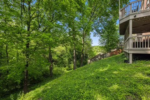 $695,000 | 1308 Beech Hollow Drive, Nashville, TN 37211