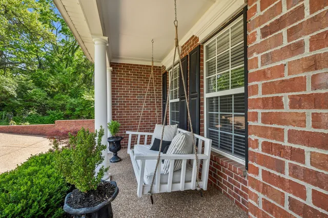 $695,000 | 1308 Beech Hollow Drive, Nashville, TN 37211