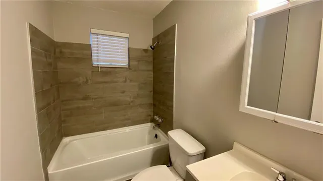 $1,500 | 9042 Bunker Hill Road, New Orleans, LA 70127