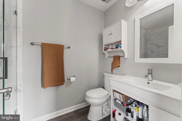 $299,999 | 10 Greystone Court, Unit I, Annapolis, MD 21403