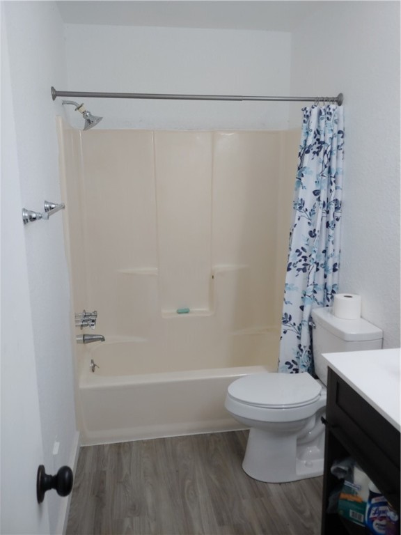 218 Maret Road Townville, SC 29689 - Photo 19 of 24 Bathroom Tub/shower