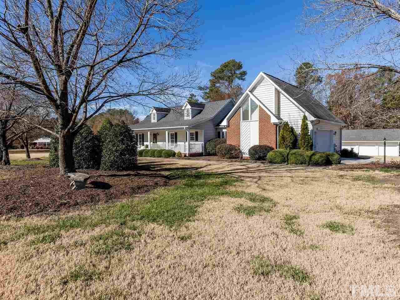 965 Lewter Shop Road Apex, NC 27523 - Photo 4 of 30 Gallery Image 4