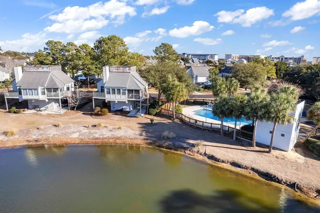 $799,900 | 100 Oyster Catcher Place, Pawleys Island, SC 29585