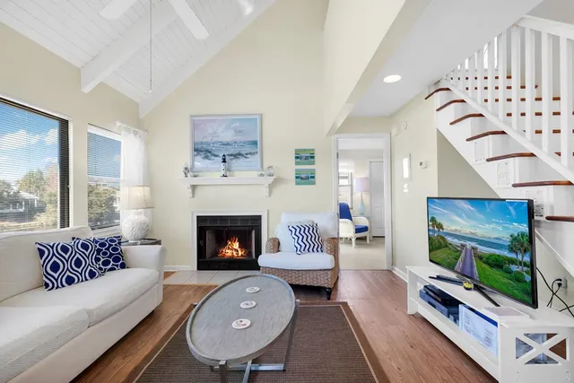 $799,900 | 100 Oyster Catcher Place, Pawleys Island, SC 29585