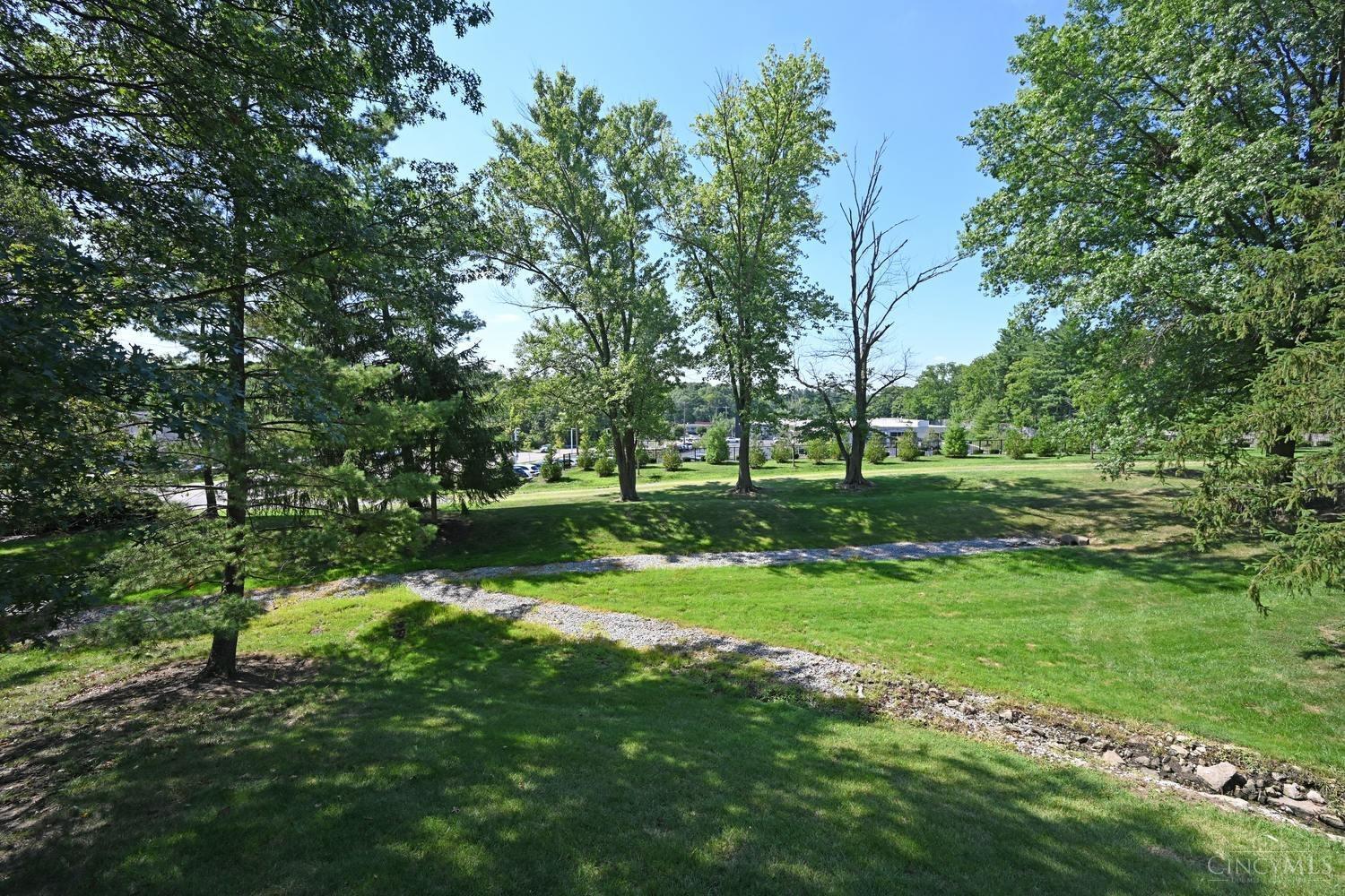 8803 Montgomery Road, Unit 2 Cincinnati, OH 45236 - Photo 37 of 40 Gallery Image 37