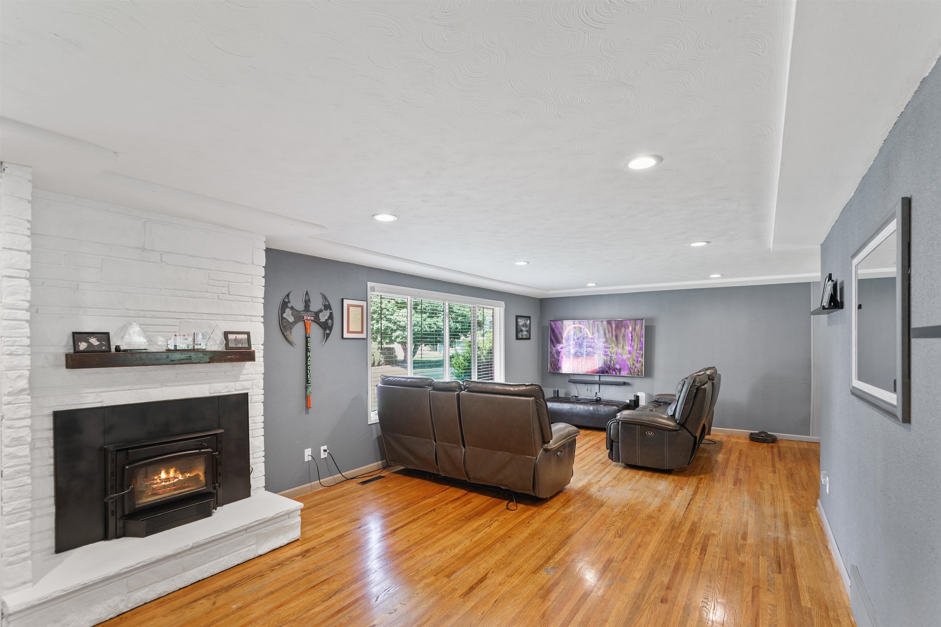 333 West Cascade Way Spokane, WA 99208 - Photo 2 of 23 Gallery Image 2