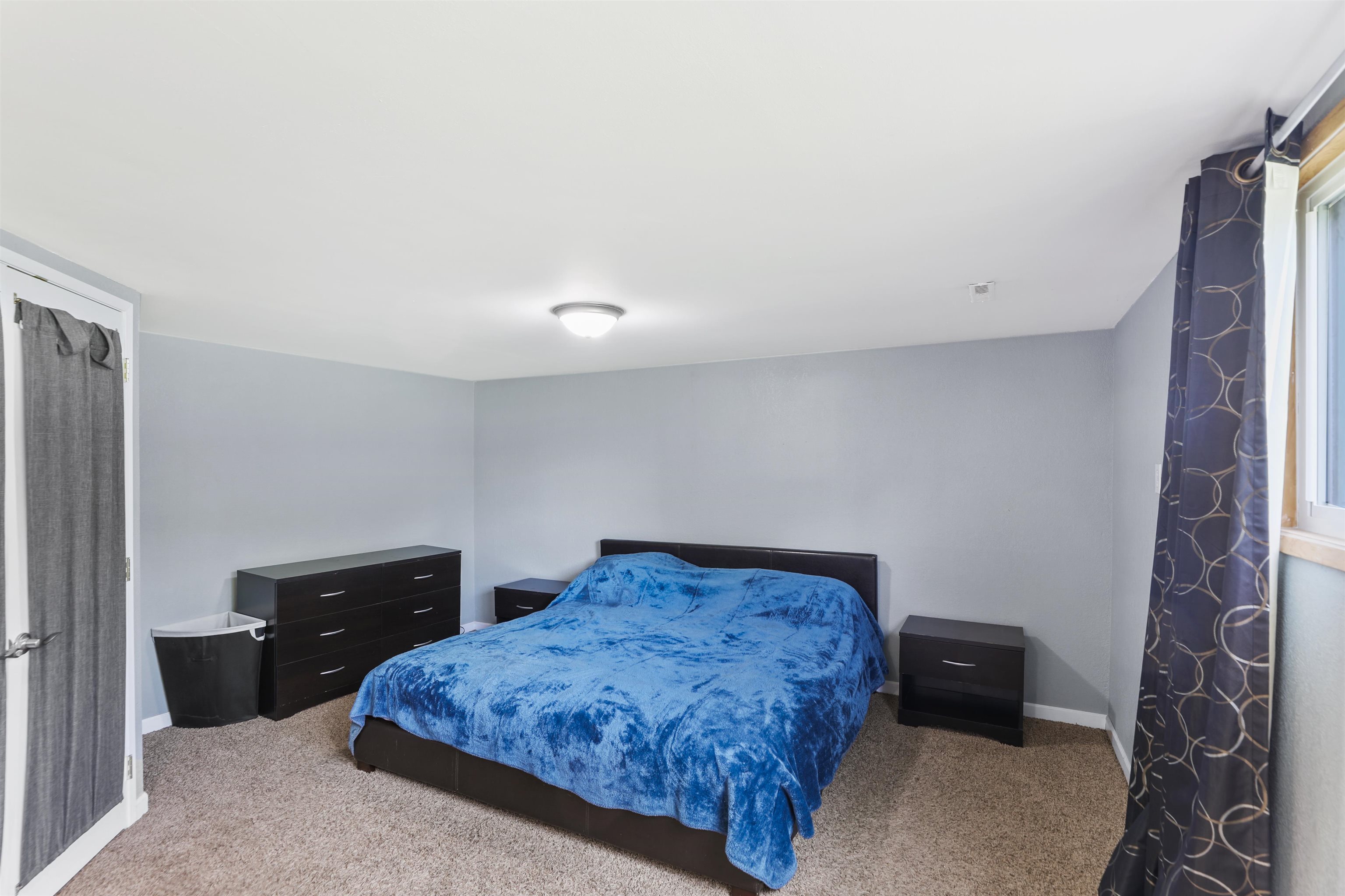 333 West Cascade Way Spokane, WA 99208 - Photo 4 of 23 Gallery Image 4
