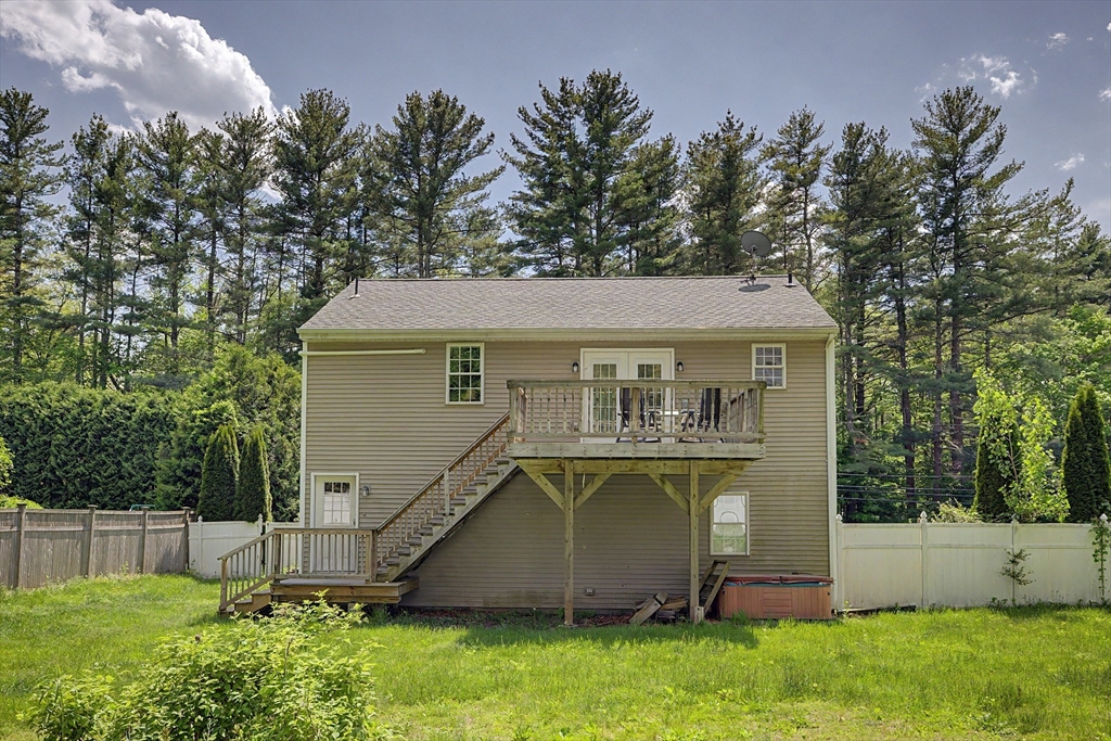 195 Westhampton Road Northampton, MA 01062 - Photo 5 of 34