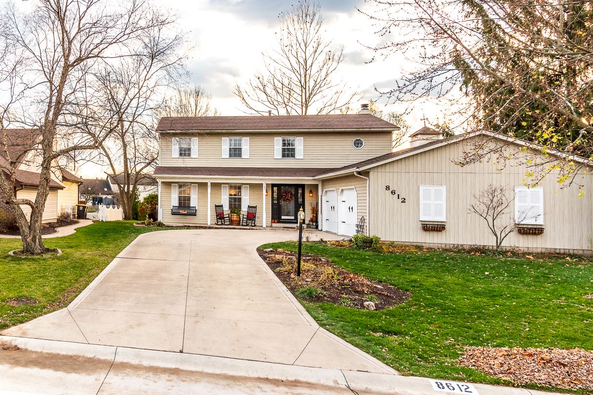 8612 Rail Fence Road Fort Wayne, IN 46835 - Photo 2 of 36