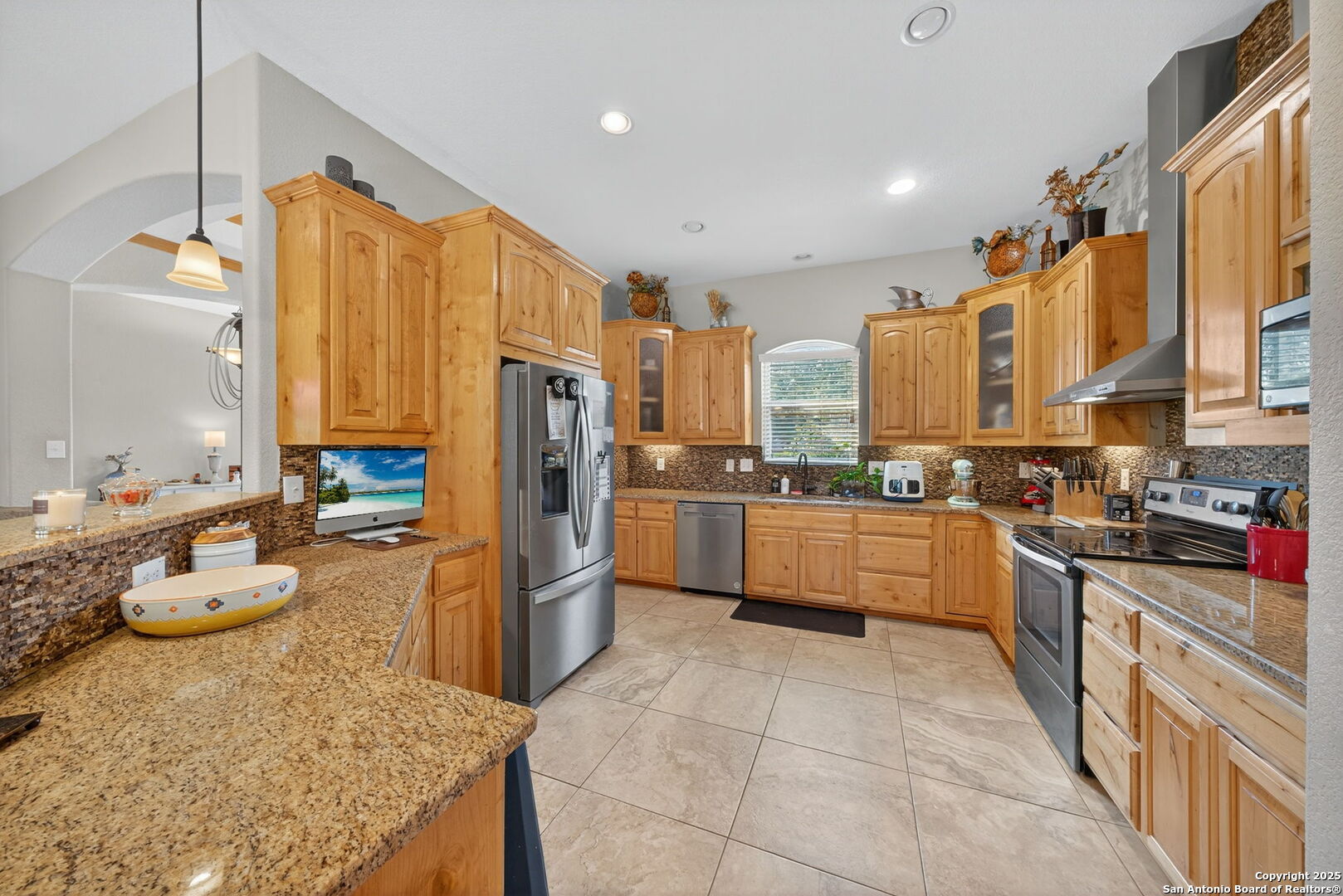 1650 Embassy Boulevard Pleasanton, TX 78064 - Photo 14 of 32