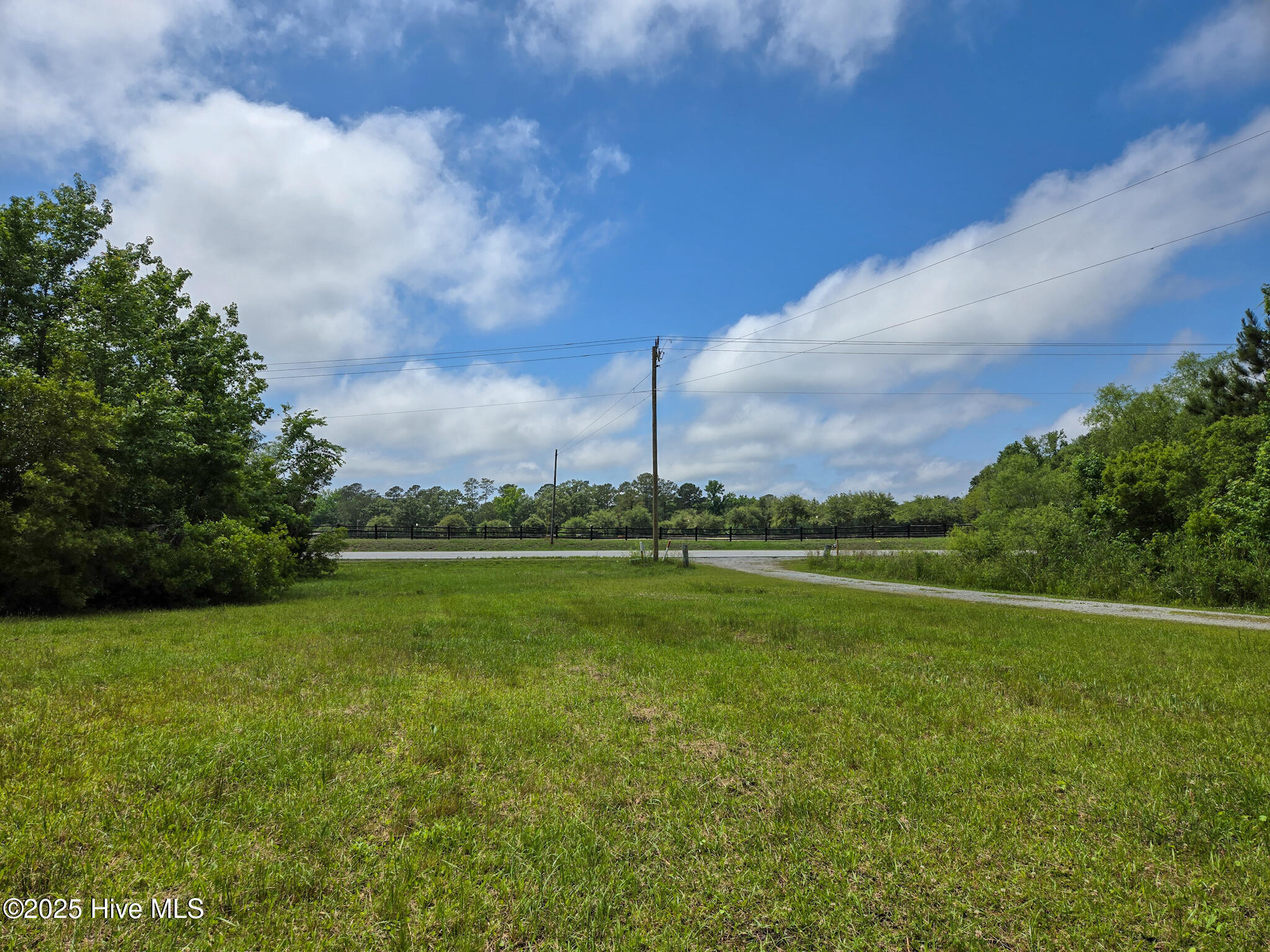 1735 Streets Ferry Road Vanceboro, NC 28586 - Photo 5 of 16 20240515_140023