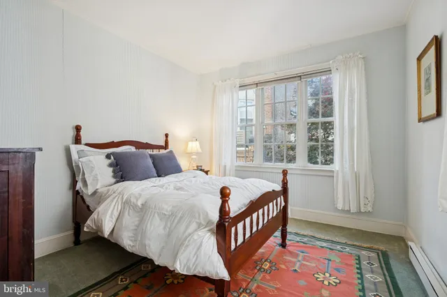 $1,350,000 | 524 Delancey Street, Philadelphia, PA 19106