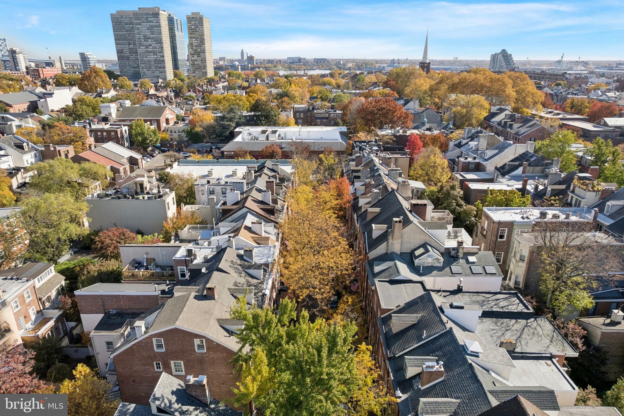 524 Delancey Street Philadelphia, PA 19106 - Photo 37 of 38 Block/City Arial View