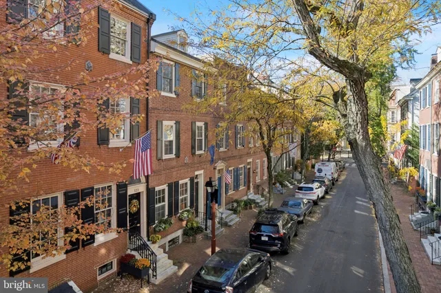 $1,350,000 | 524 Delancey Street, Philadelphia, PA 19106