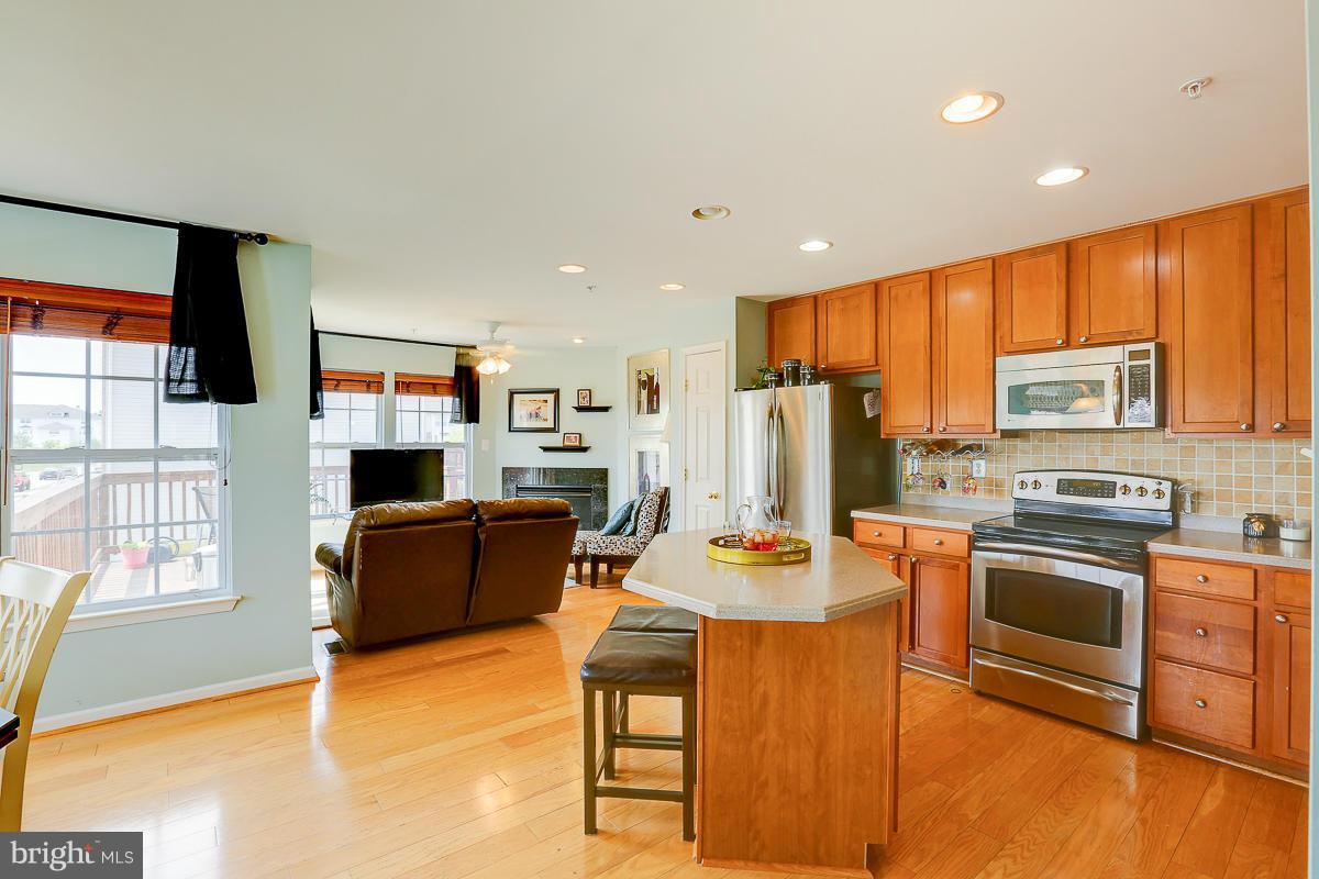 9724 Biggs Road Middle River, MD 21220 - Photo 3 of 30 Kitchen