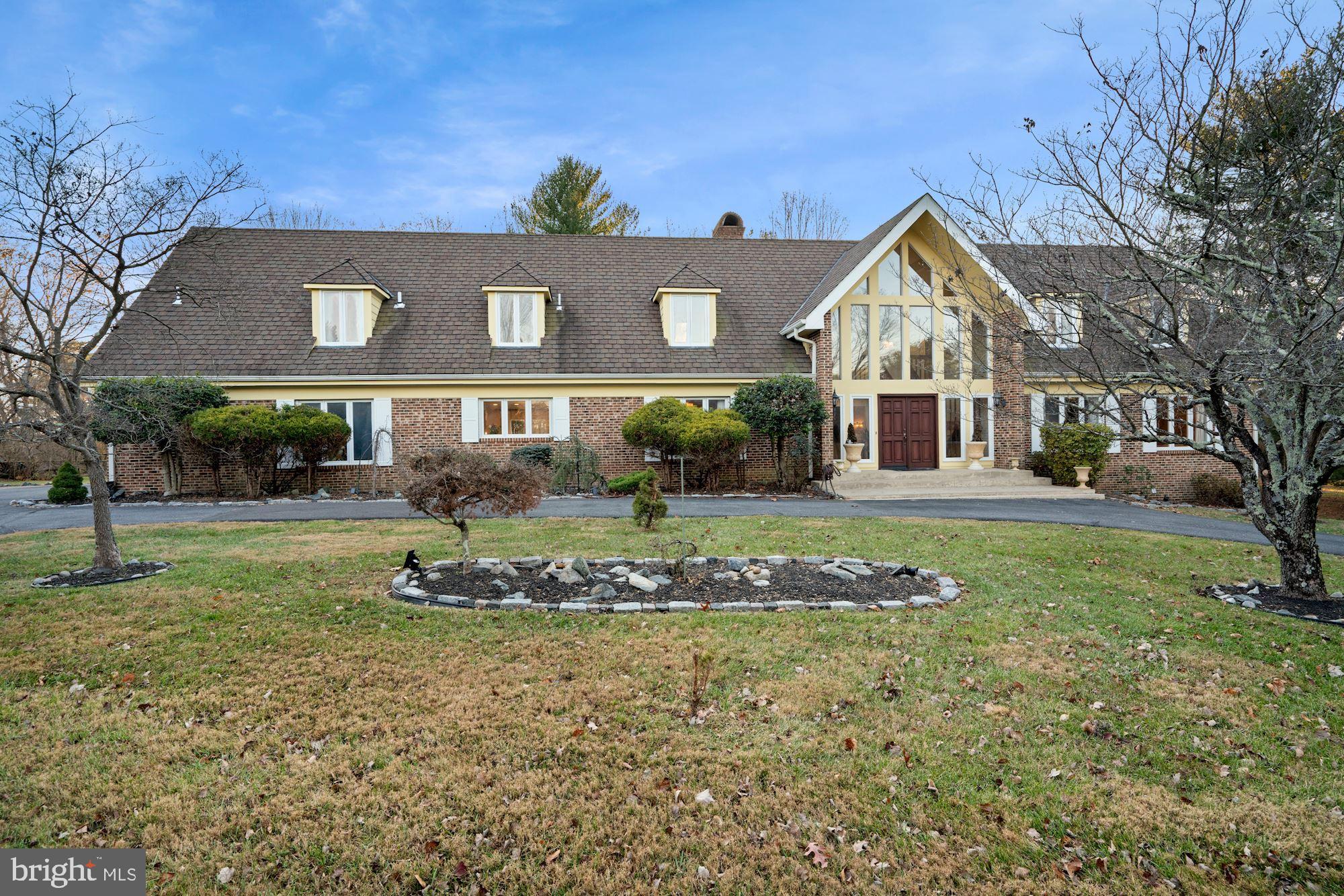 6 Travilah Terrace Potomac, MD 20854 - Photo 2 of 49 All-Brick Colonial Home