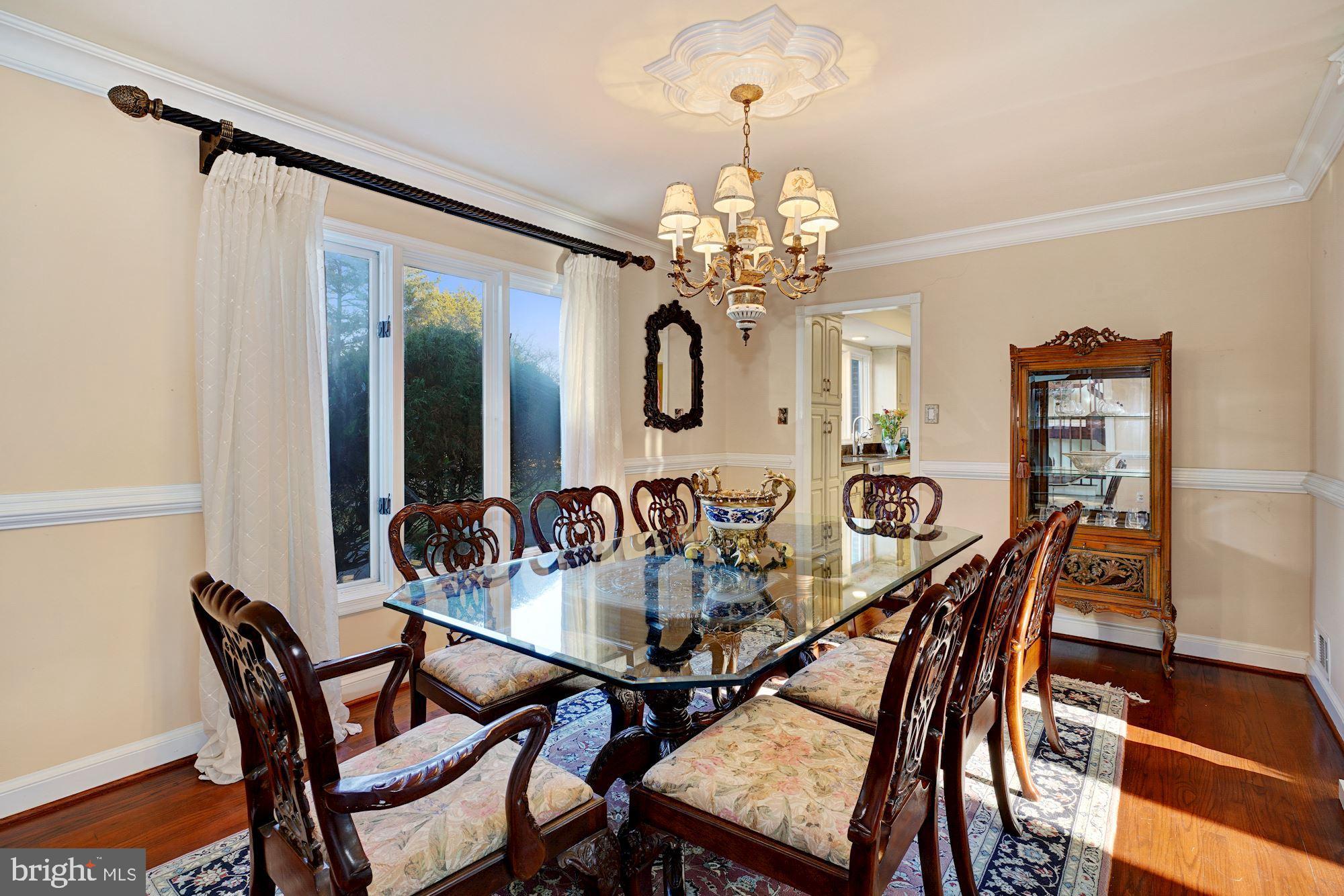 6 Travilah Terrace Potomac, MD 20854 - Photo 9 of 49 Formal Dining Room