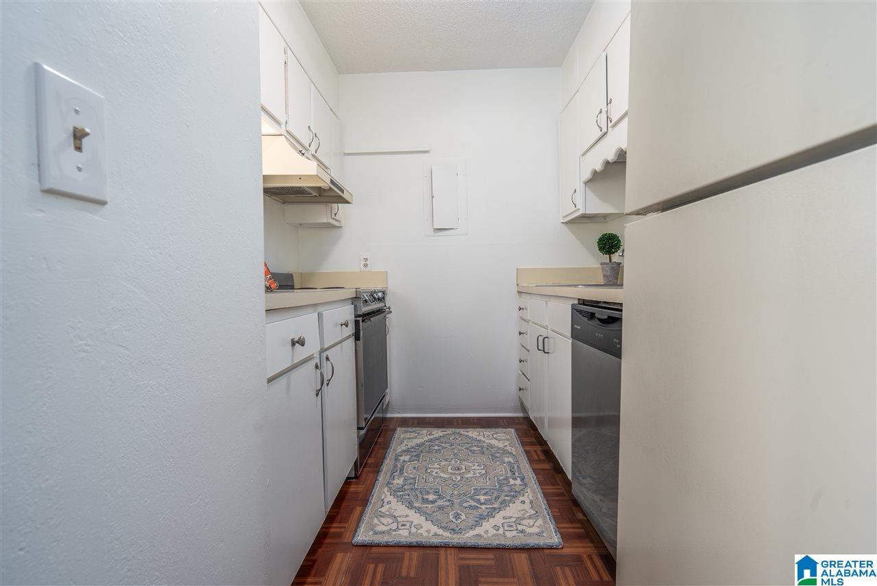 3350 Altamont Road South, Unit B8 Birmingham, AL 35205 - Photo 7 of 21