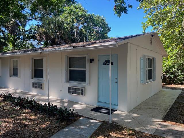 11033 Ellison Wilson Road, Unit EAST North Palm Beach, FL 33408 - Photo 1 of 10 IMG_6313 (1)