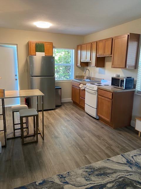 11033 Ellison Wilson Road, Unit EAST North Palm Beach, FL 33408 - Photo 3 of 10 IMG_6331