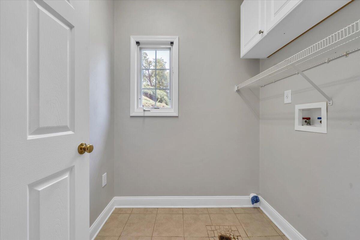 2512 Oak Ridge Lane Salem, VA 24153 - Photo 23 of 49 25-MIB03086