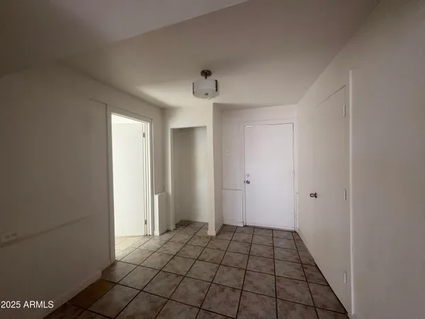 $1,550 | 2642 East Kings Avenue, Phoenix, AZ 85032