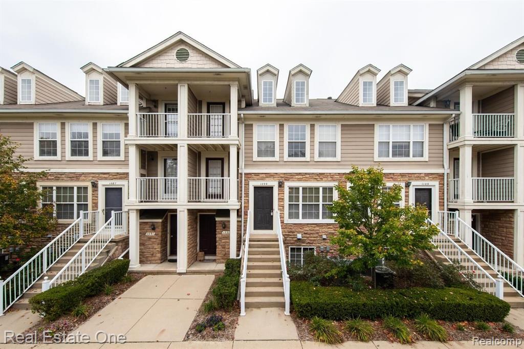 1099 Beaver Run, Unit 76 Troy, MI 48083 - Photo 1 of 28