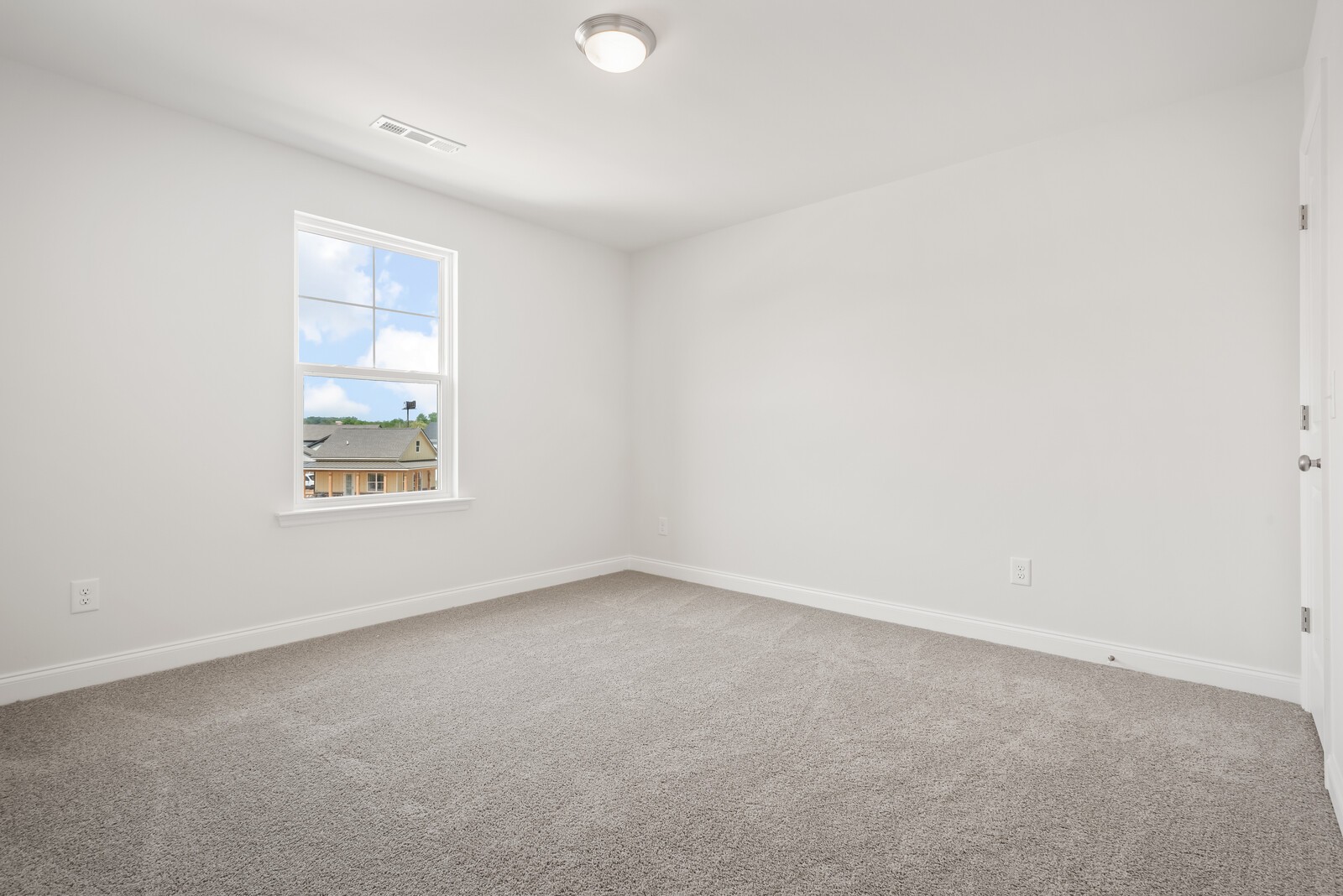 1719 Merkel Road Columbia, TN 38401 - Photo 45 of 69 an empty room with windows