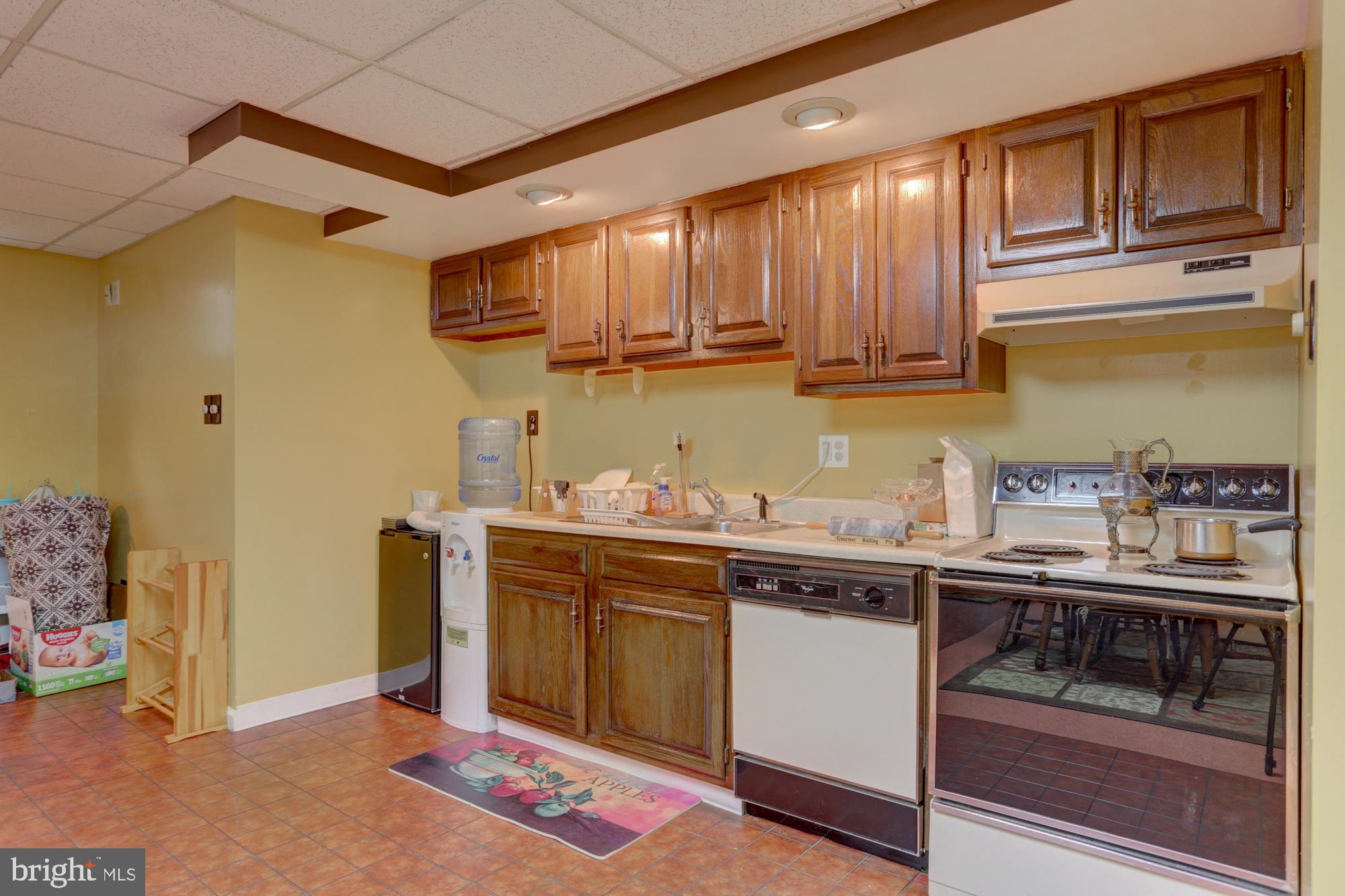 24 Charles Road Lancaster, PA 17603 - Photo 19 of 44 Gallery Image 19