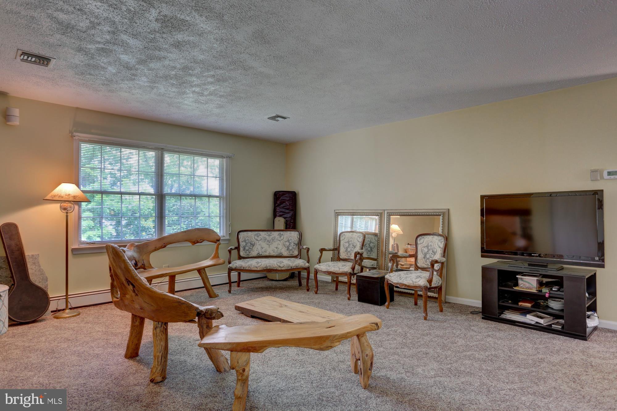 24 Charles Road Lancaster, PA 17603 - Photo 25 of 44 Gallery Image 25
