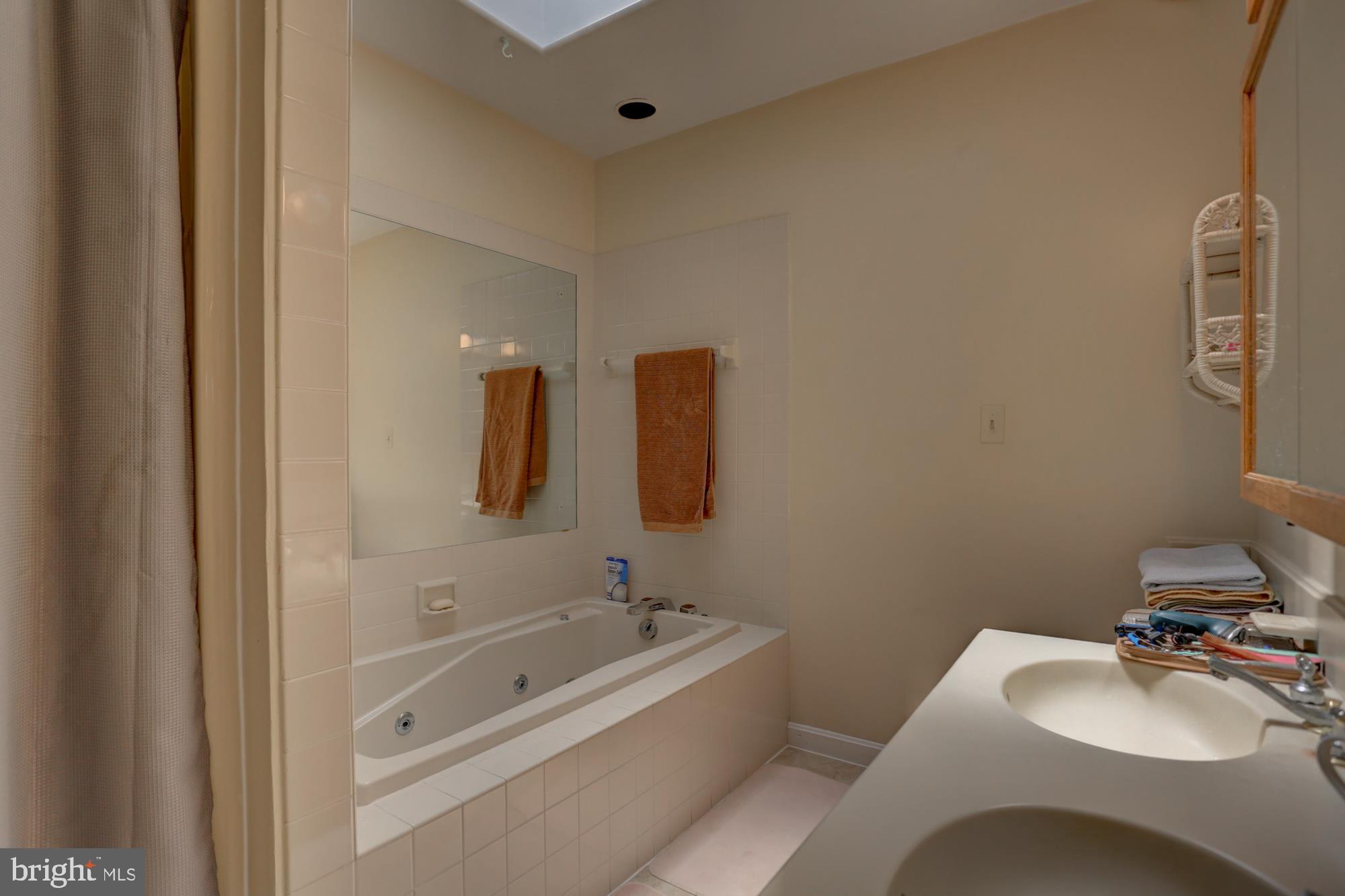 24 Charles Road Lancaster, PA 17603 - Photo 27 of 44 Gallery Image 27