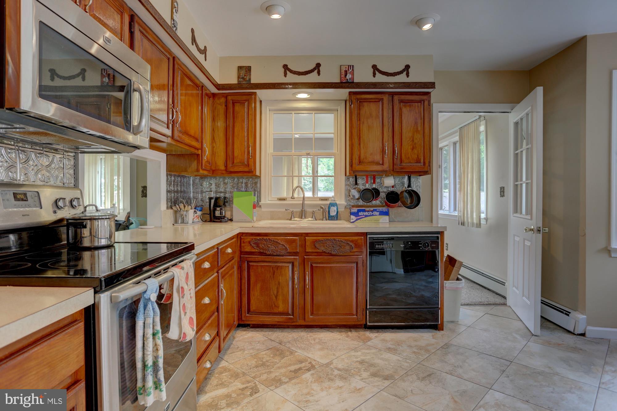 24 Charles Road Lancaster, PA 17603 - Photo 28 of 44 Gallery Image 28