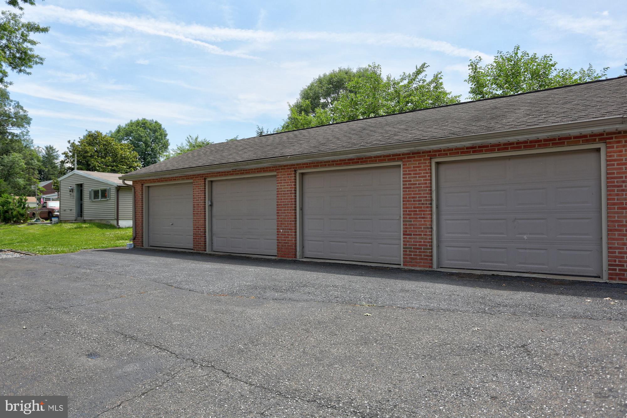 24 Charles Road Lancaster, PA 17603 - Photo 44 of 44 Gallery Image 44