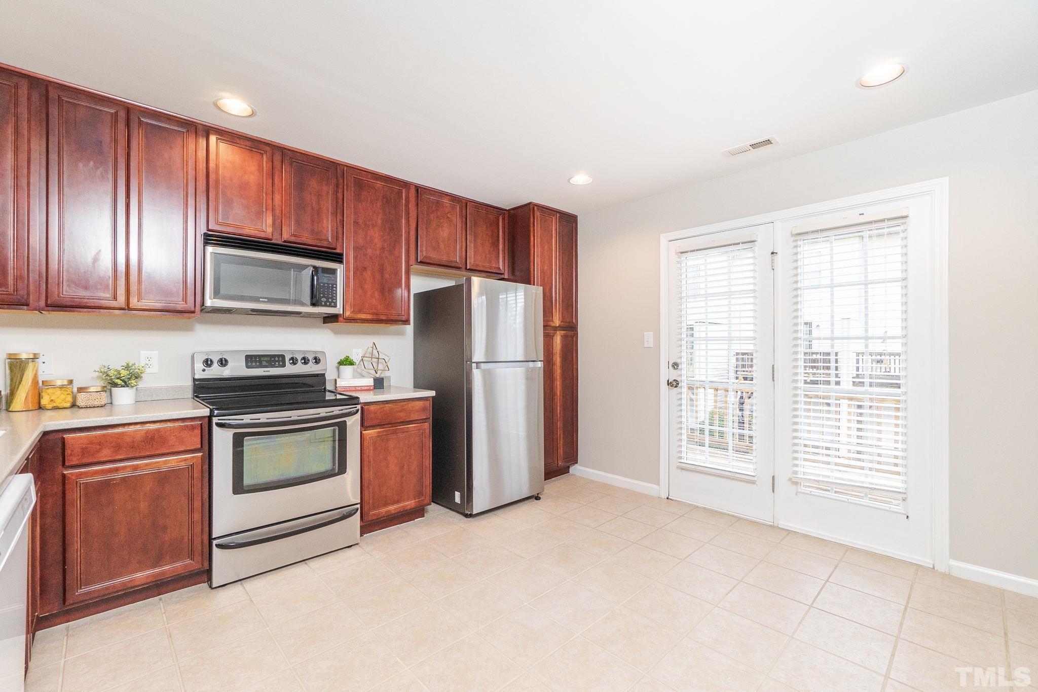 9907 Kedzie Court Raleigh, NC 27617 - Photo 14 of 50