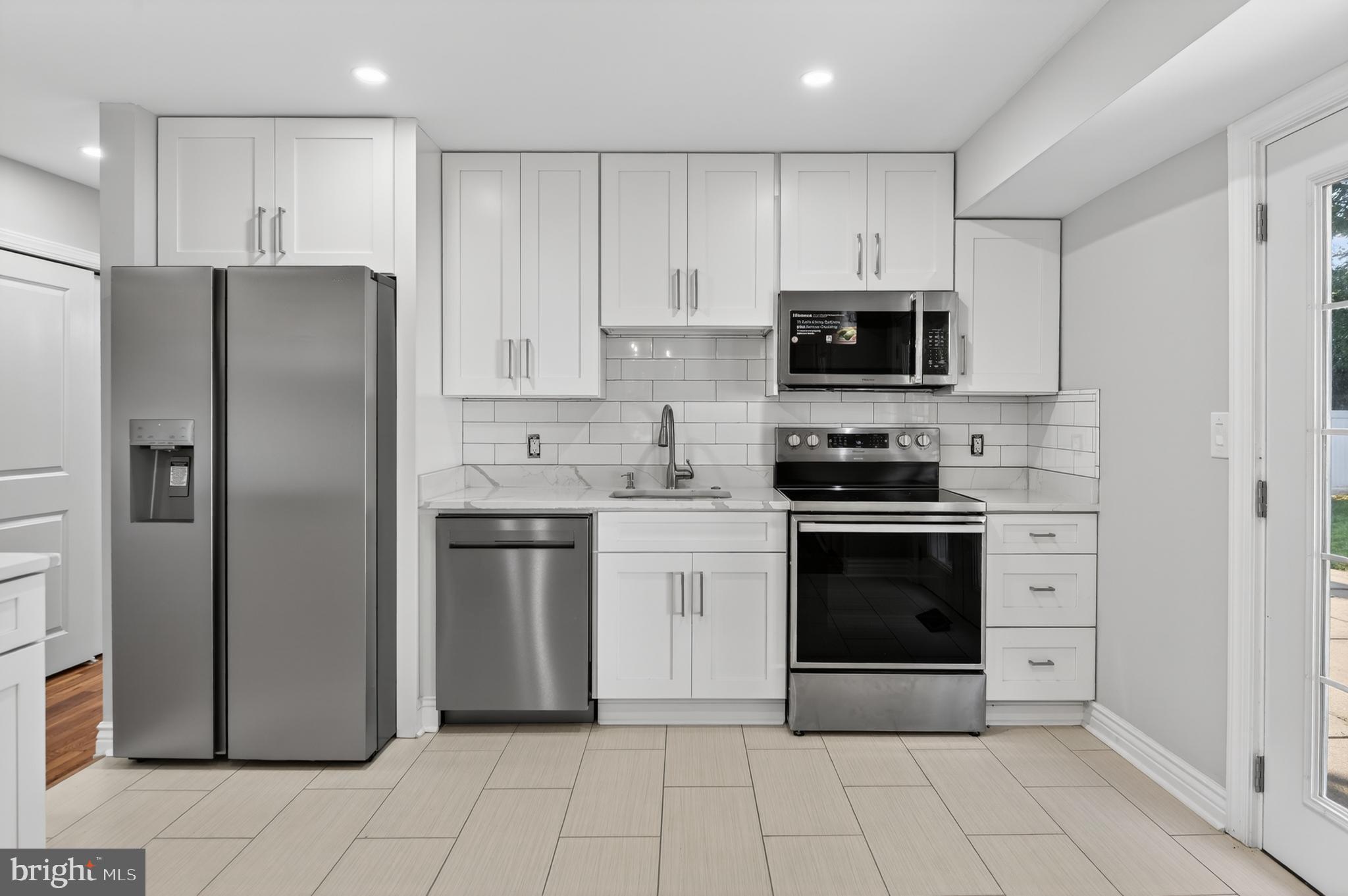 4305 Bel Pre Road Rockville, MD 20853 - Photo 18 of 53