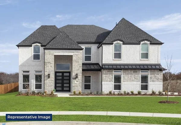 $754,650 | 1117 East Hidden Lks Drive, DeSoto, TX 75115