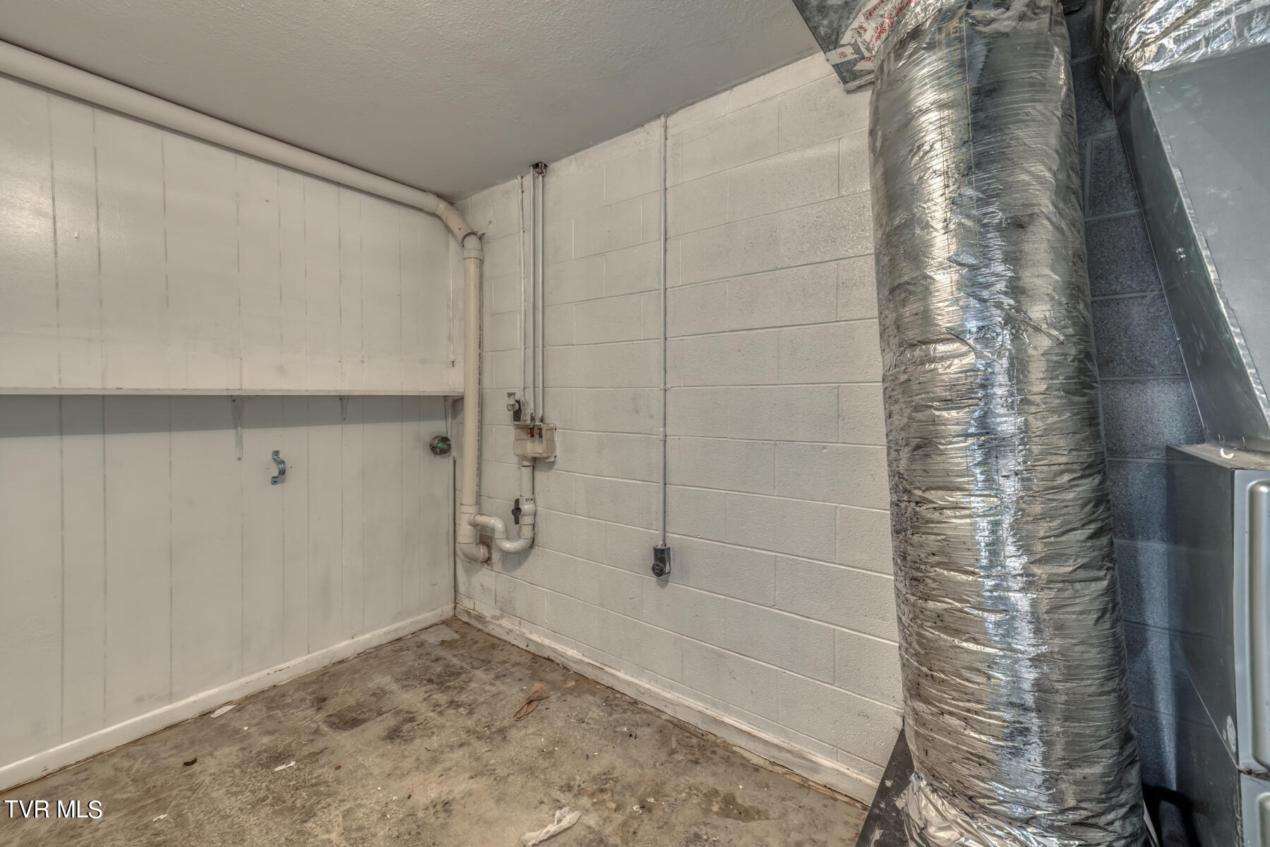 179 Rauhof Road Telford, TN 37690 - Photo 22 of 25 179 Rauhof Rd-23