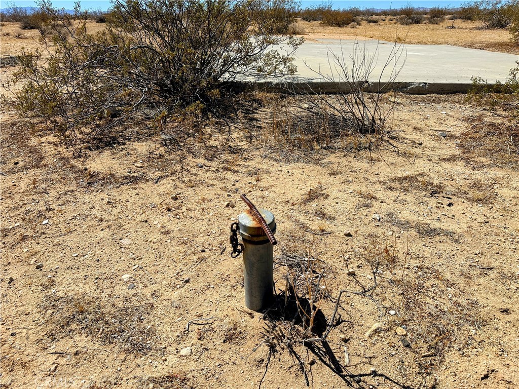 61869 Napa Road Joshua Tree, CA 92252 - Photo 4 of 13