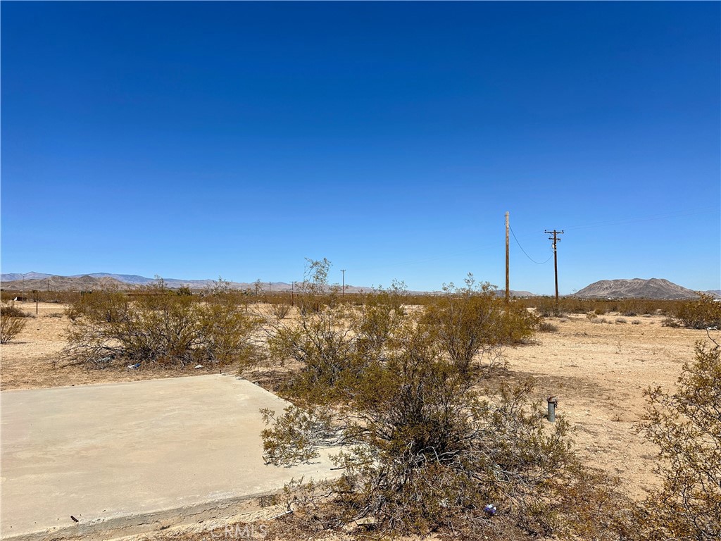 61869 Napa Road Joshua Tree, CA 92252 - Photo 5 of 13