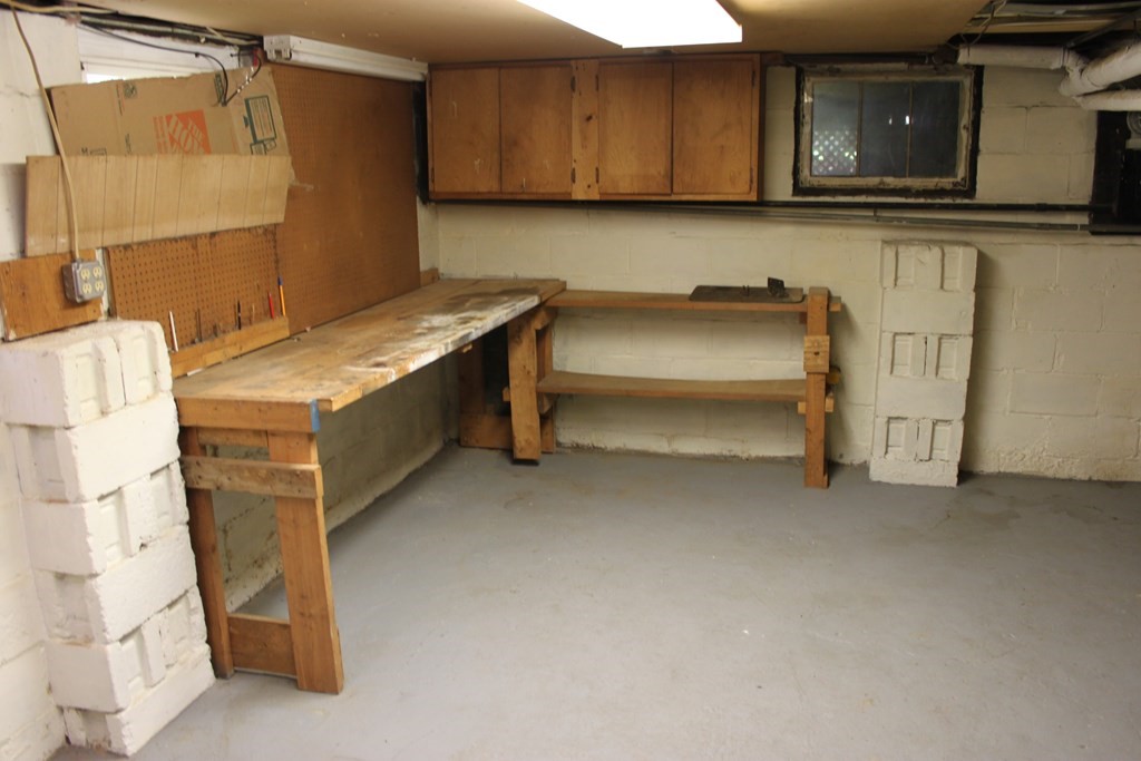 95 West Alvord Street Springfield, MA 01108 - Photo 20 of 30 Gallery Image 20