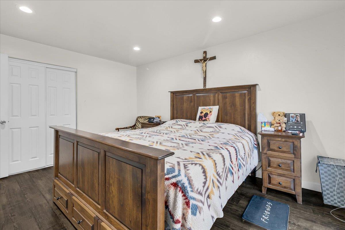 18810 Moro Road Salinas, CA 93907 - Photo 16 of 40 a bedroom with a bed and a closet