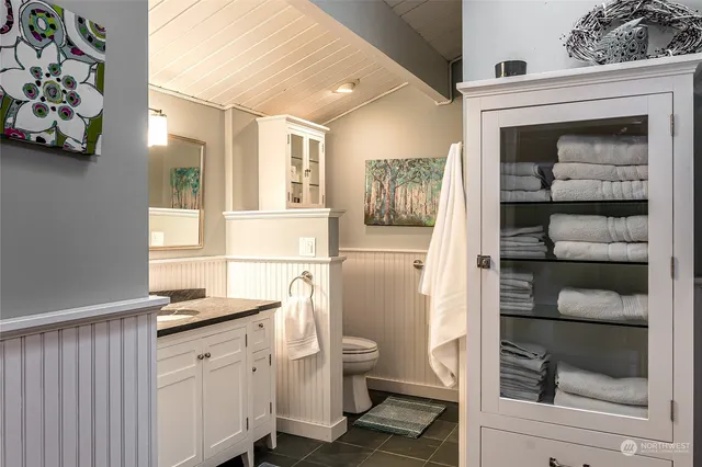 $2,100,000 | 3 Brown Island, Friday Harbor, WA 98250