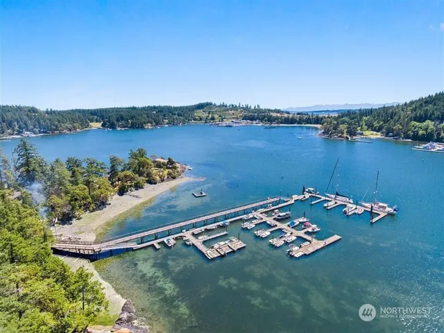 $2,100,000 | 3 Brown Island, Friday Harbor, WA 98250