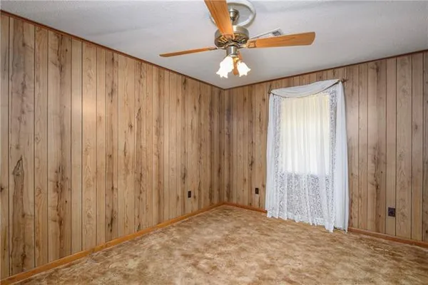 $1,000,000 | 135 Big Lake Road, Pineville, LA 71360